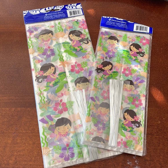 Cello Gift Bags Set - Picture 2 of 2